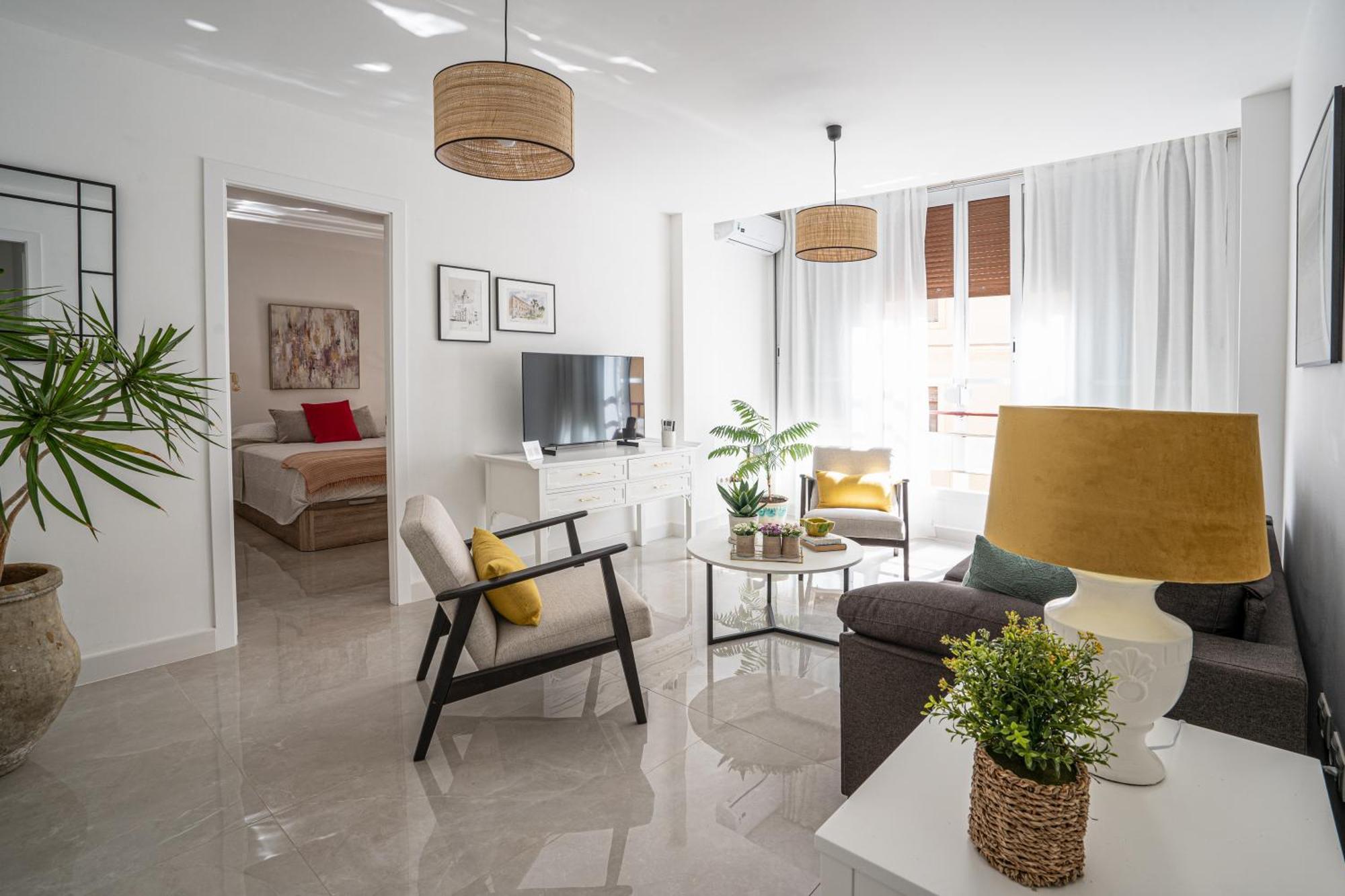 Apartment Center Soho Deluxe Malaga Exterior photo
